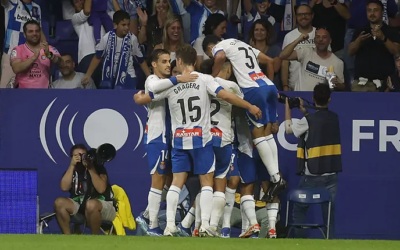 LOS PERICOS VUELAN A LO MÁS ALTO DE LA TABLA