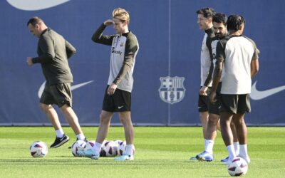 Xavi maneja las reapariciones de Lewandowski, De Jong y Raphinha en el clásico