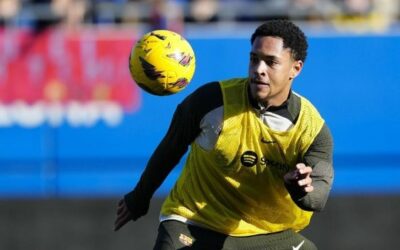 Vitor Roque ya enamora a los culés