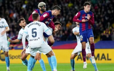 Un Girona majestuoso asalta Montjuïc y el liderato