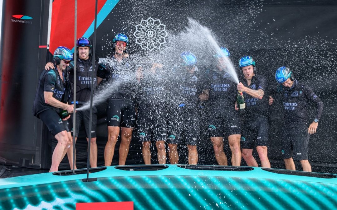 Emirates Team New Zealand gana la regata preliminar Louis Vuitton