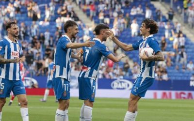 véliz lleva al éxtasis al rcde stadium en el 96