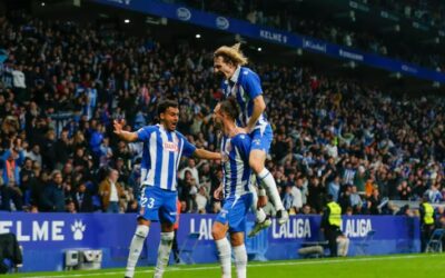 El RCD Espanyol resucita y se engancha a la salvación