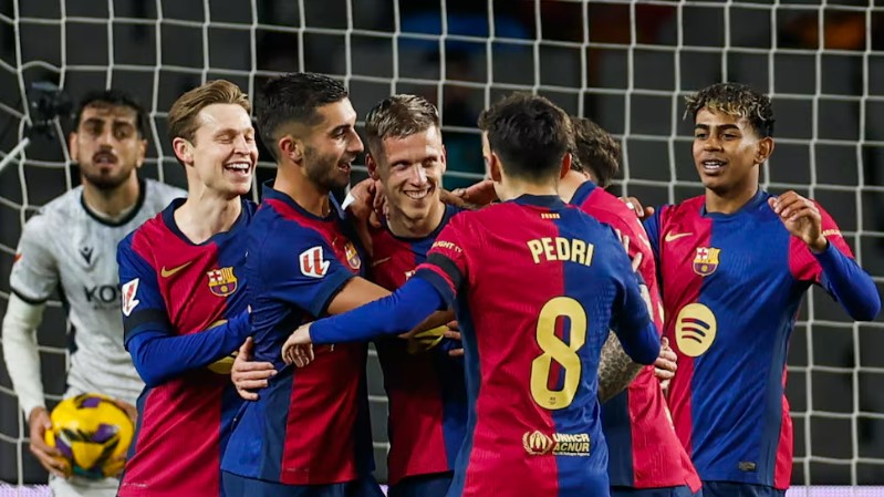 El Barça tiñe la Liga de blaugrana