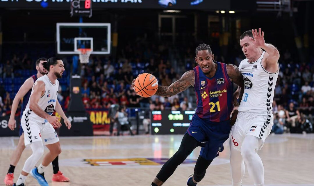 Un inspirado Clyburn lidera la victoria solvente del Barça ante Breogán