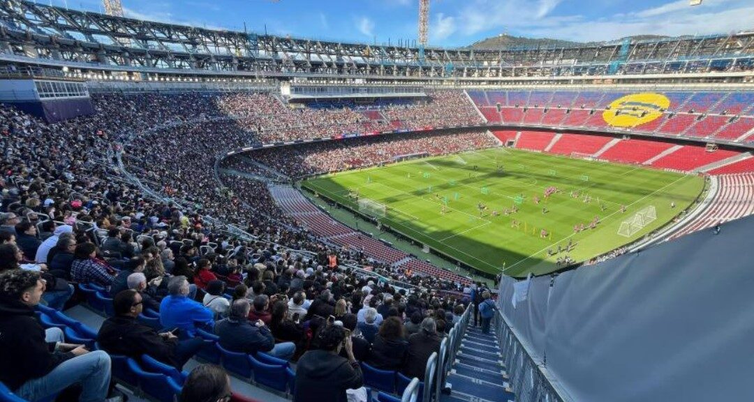 EMOCIÓN EN EL REGRESO AL SPOTIFY CAMP NOU
