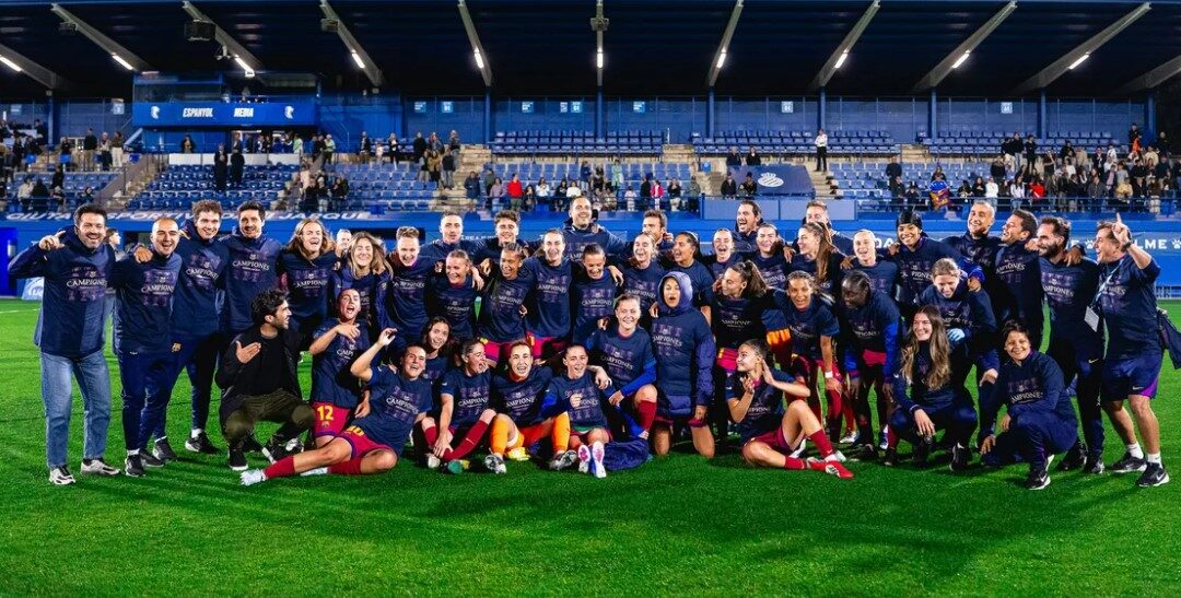 Victoria y alirón de las campeonas infinitas