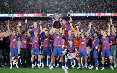 CAMPEONES💙❤️