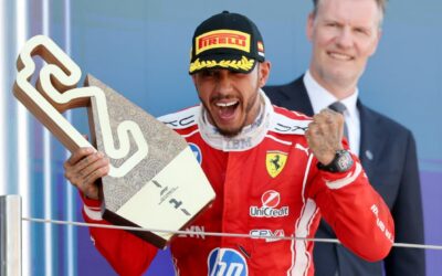 Hamilton hace historia con Ferrari y vuelve a enamorar en Barcelona